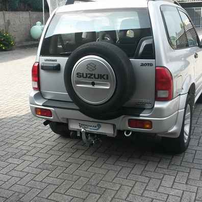   Suzuki grand vitara trekhaak afneembaar