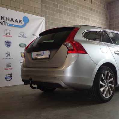 volvo v60 attelage