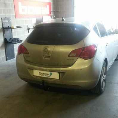 Afneembare trekhaak opel astra J