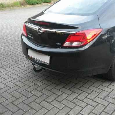  Opel insingia sedan trekhaak afneembaar