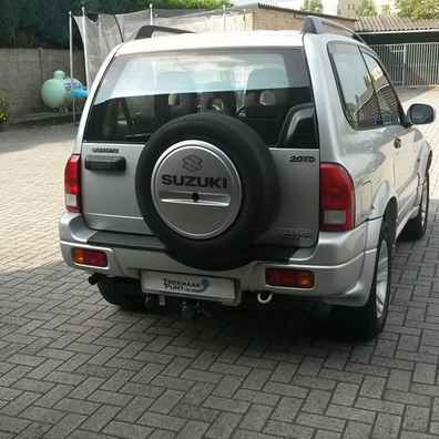  Suzuki grand vitara trekhaak afneembaar