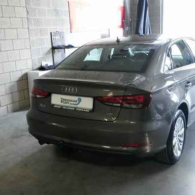 Trekhaak audi A3 sedan verticaal afneembaar