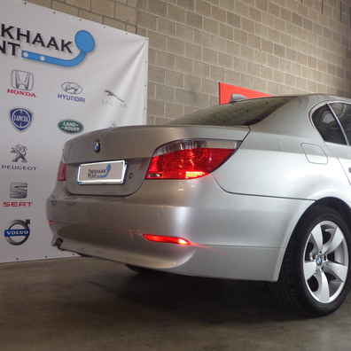 Trekhaak bmw 5 serie E60 verticaal afneembaar