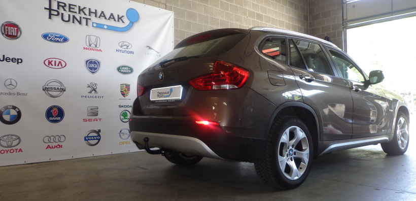 Trekhaak bmw x1