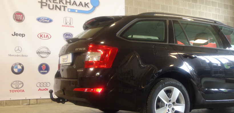 Trekhaak skoda octavia combi vast